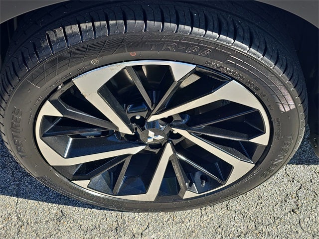 2023 Mitsubishi Outlander PHEV SE