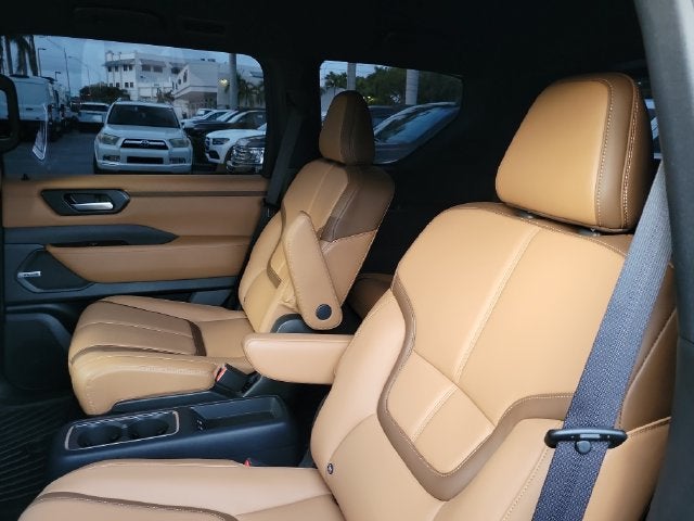 2025 Nissan Armada SL