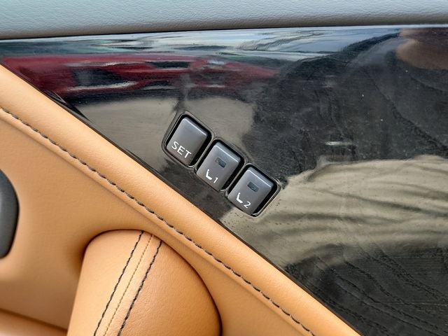 2023 INFINITI QX80 Sensory