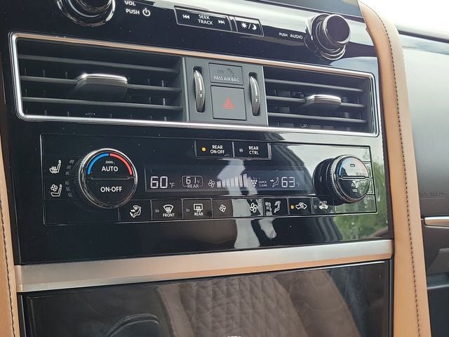 2023 INFINITI QX80 Sensory