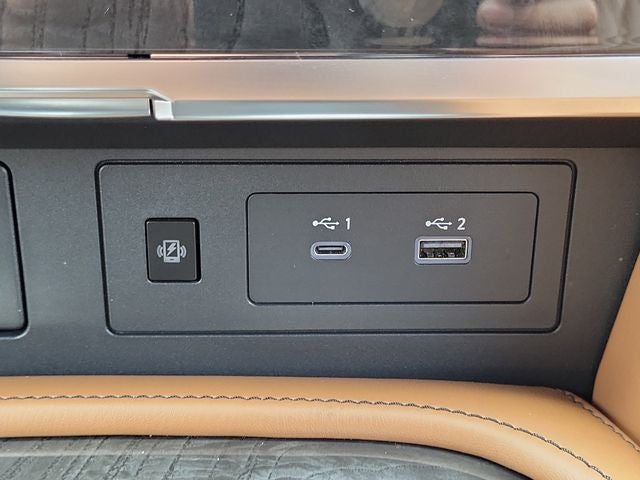 2023 INFINITI QX80 Sensory