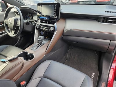 2022 Toyota Venza XLE