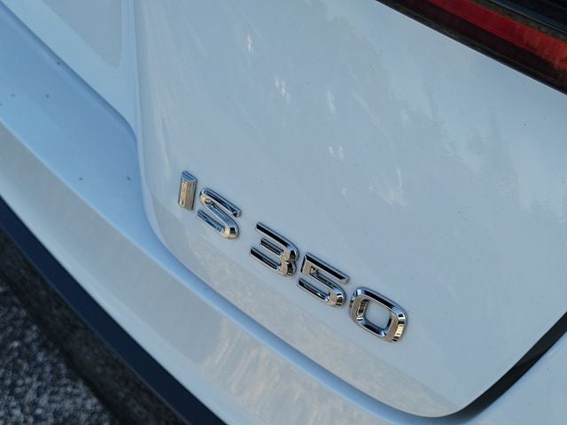 2024 Lexus IS 350 F SPORT Design