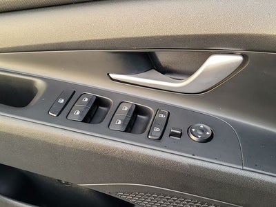 2022 Hyundai Elantra Limited