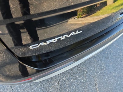 2024 Kia Carnival EX