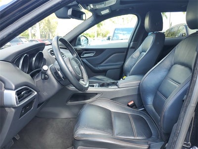2017 Jaguar F-PACE 35t Prestige