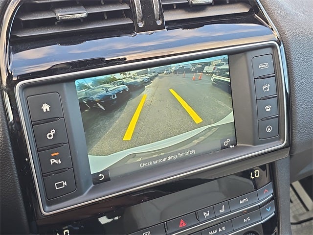 2017 Jaguar F-PACE 35t Prestige