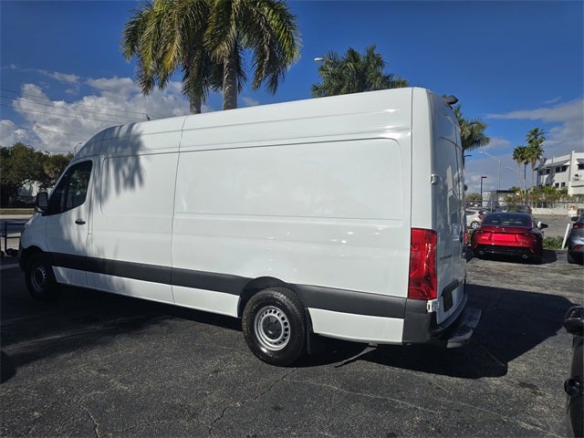 2023 Mercedes-Benz Sprinter 2500 Cargo 170 WB High Roof