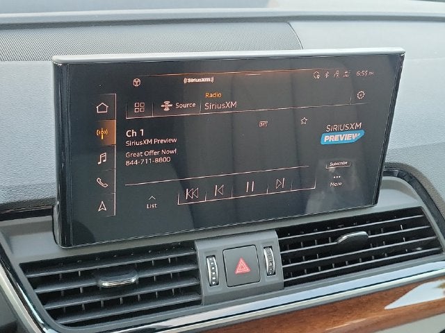 2025 Audi Q5 40 Premium quattro
