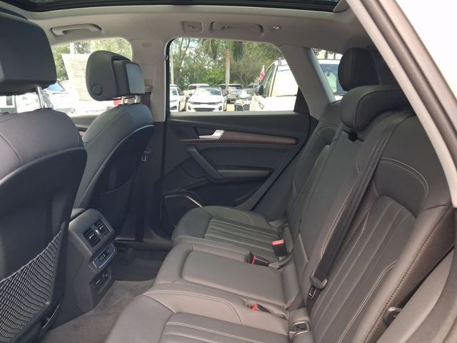 2022 Audi Q5 45 S line Premium quattro