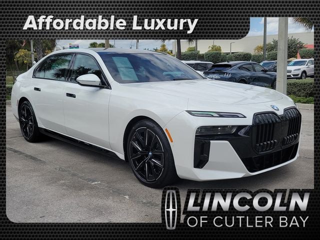 2024 BMW 7 Series 740i