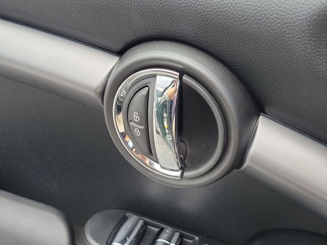 2024 MINI John Cooper Works Classic