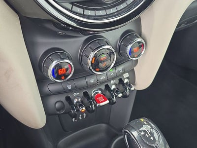 2018 MINI Cooper Base