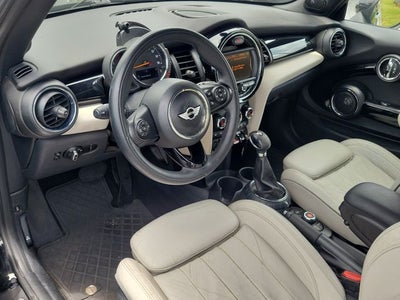 2016 MINI Cooper S Base