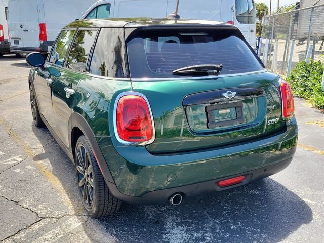 2017 MINI Cooper Base