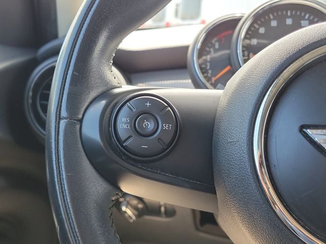 2017 MINI Cooper Base