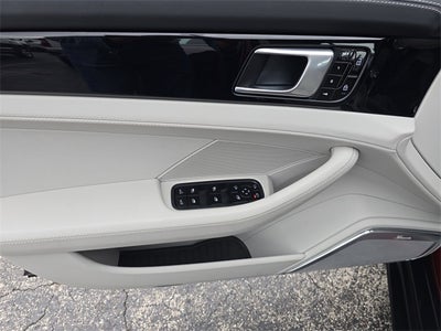 2021 Porsche Panamera GTS