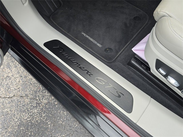 2021 Porsche Panamera GTS