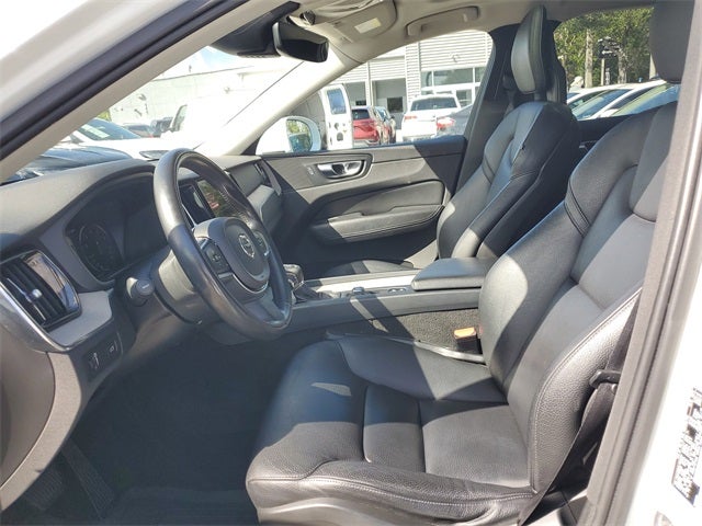 2018 Volvo XC60 T6 Momentum