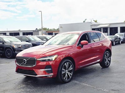 2022 Volvo XC60 B5 Inscription