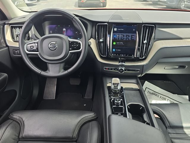 2022 Volvo XC60 B5 Inscription