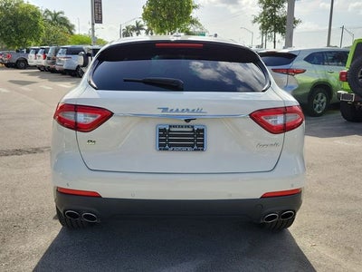 2018 Maserati Levante Base